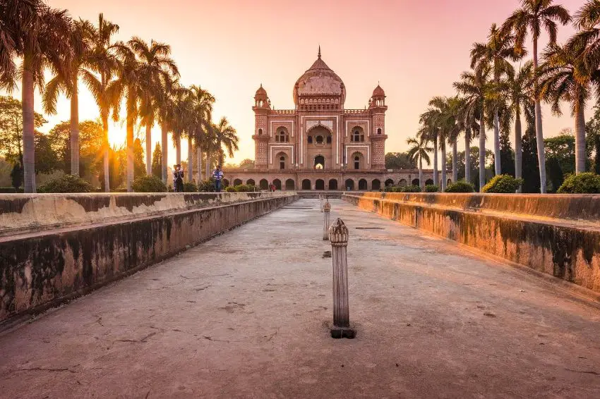 delhi mausoleum
