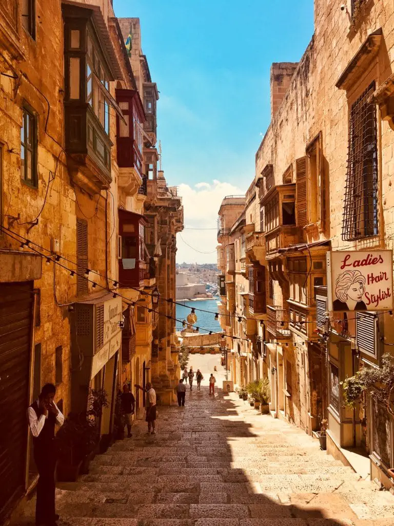Alleyway Valletta 2