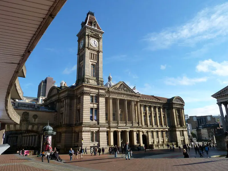 birmingham museum and art gallery