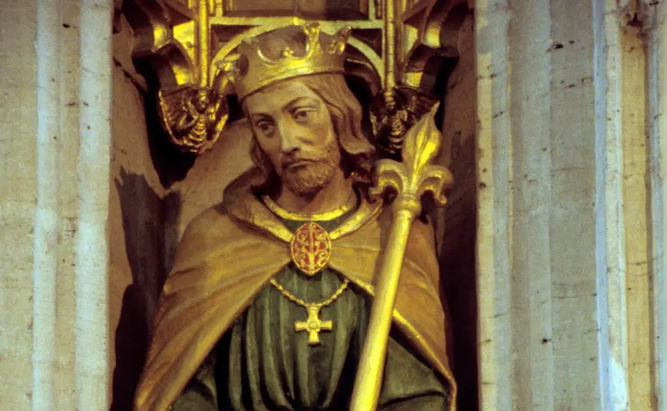 close up view of the statue of king athelstan