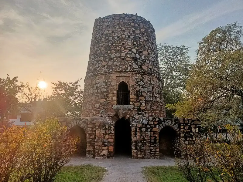 hauz-khas-village