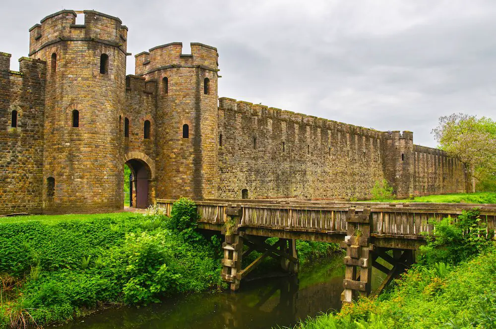 cardiff-castle-wales