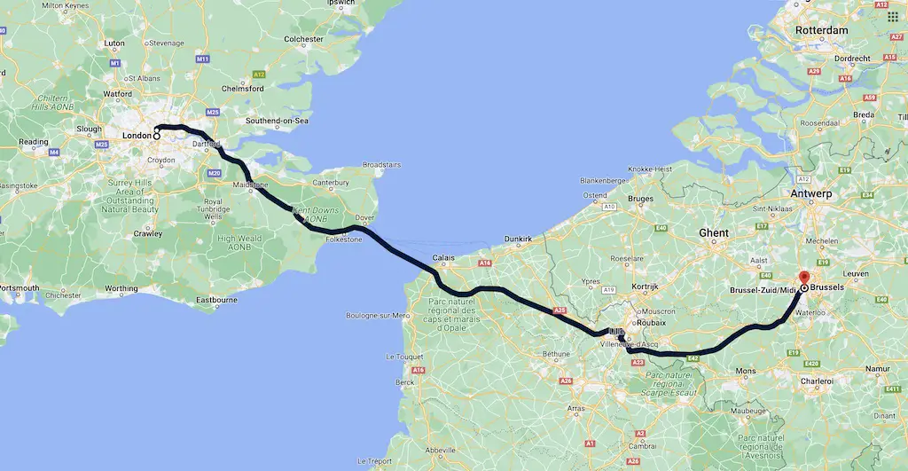 London to Brussels Train: Traveling on the Eurostar (+ Brussels Day Trip) 1
