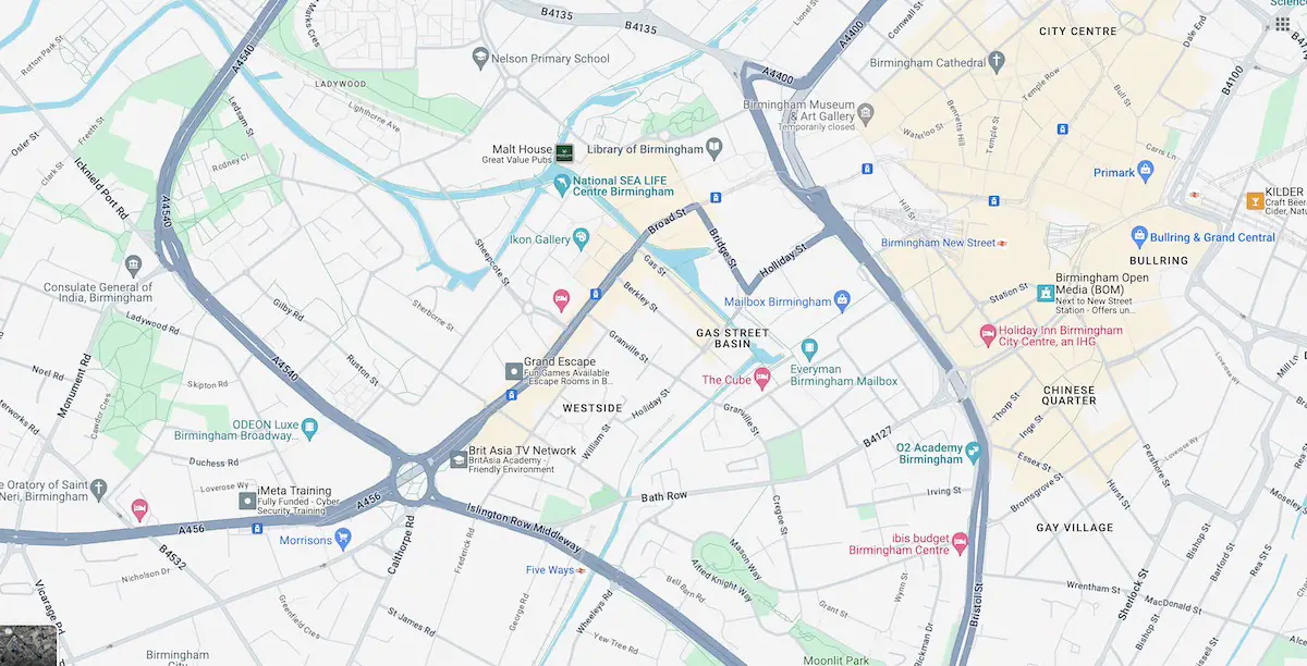a map showing the location of the worcester and birmingham canal passing through central birmingham in england.